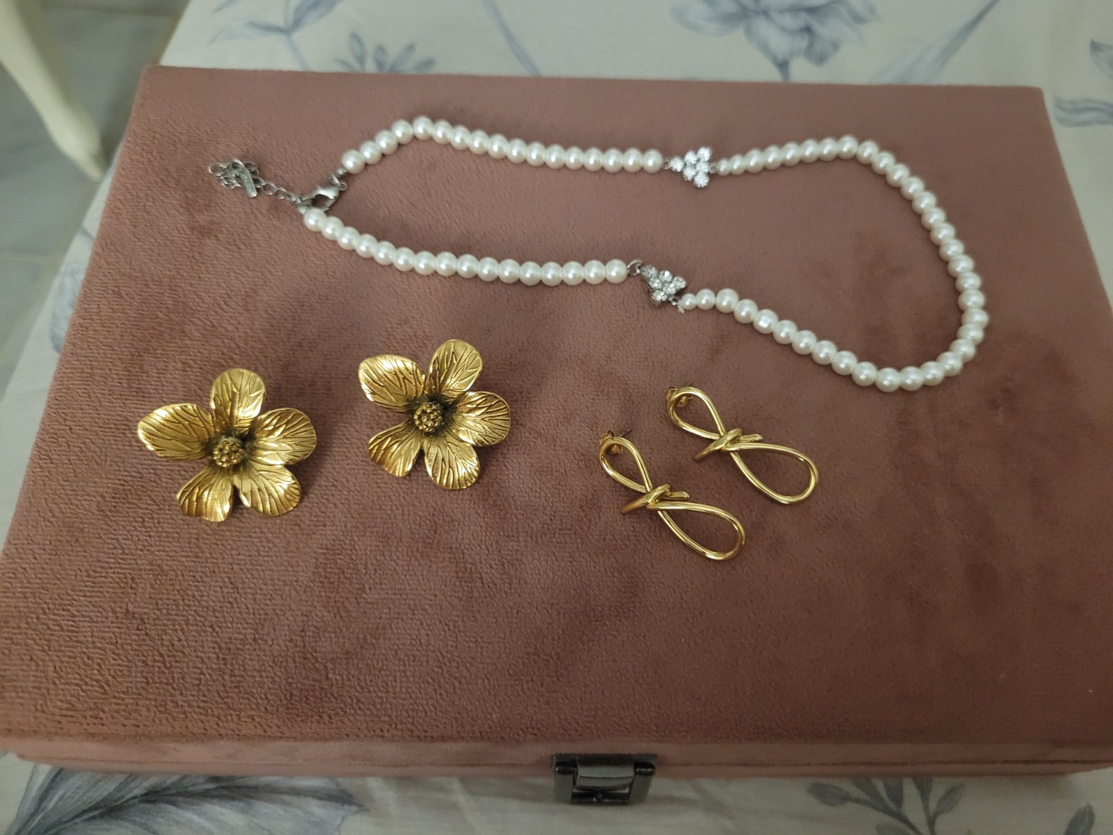 Lot faux bijoux en acier inoxydable 