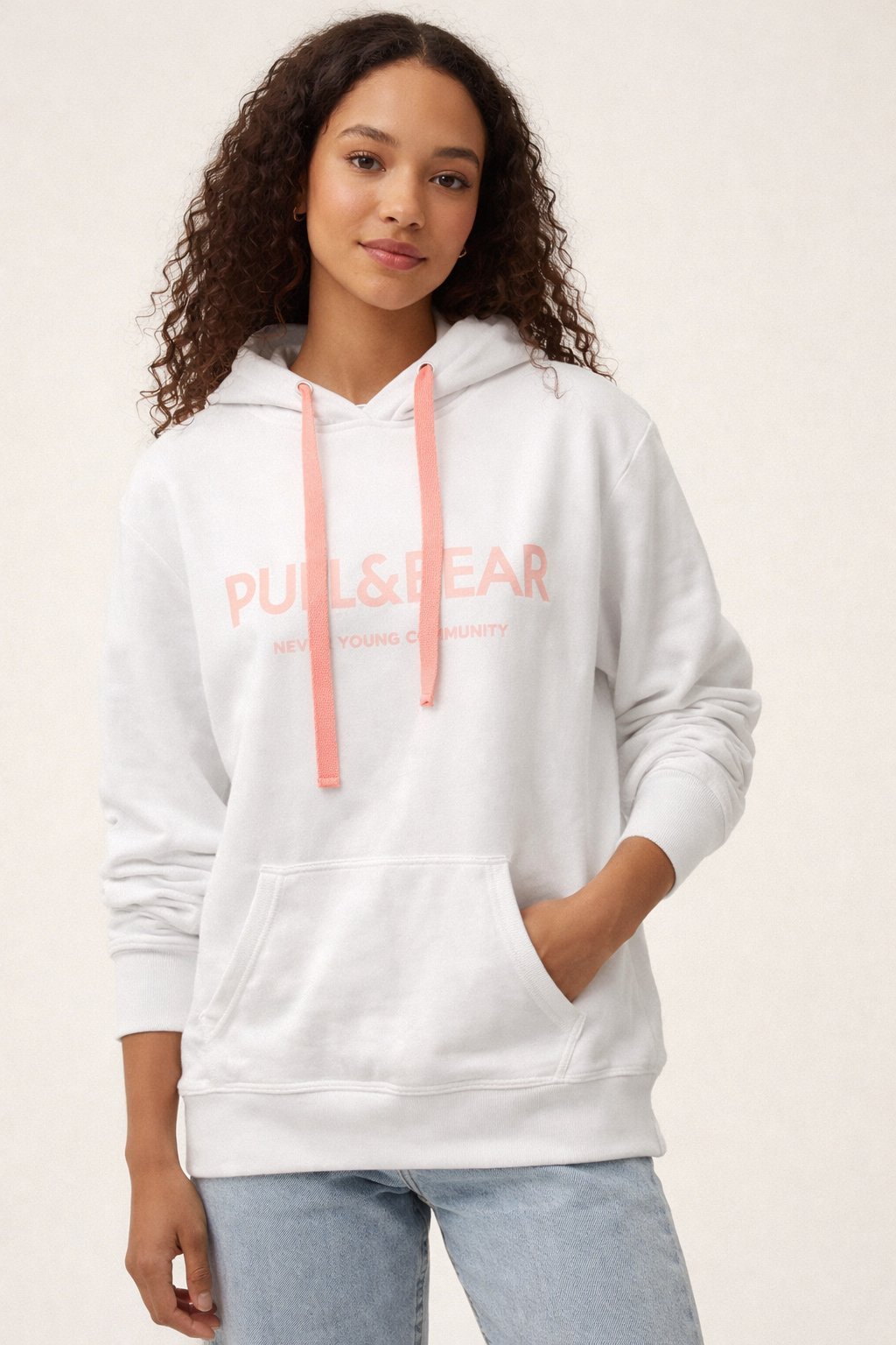 Pull à capuche blanc