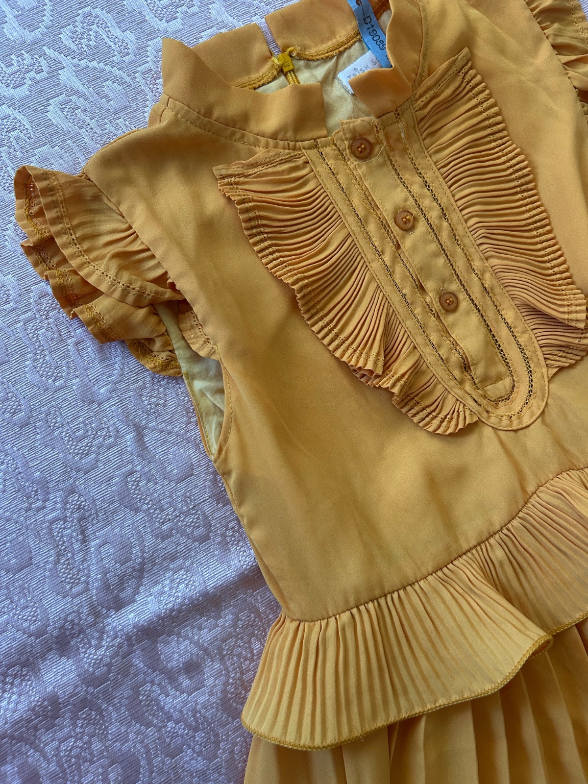 Robe jaune 