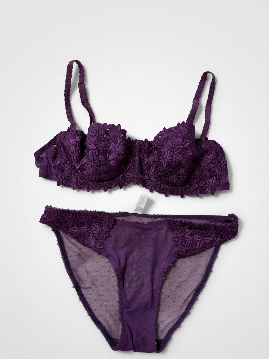 Ensemble slip et soutien gorge tout neuf