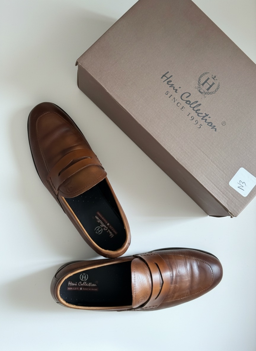 Chaussures Hommes 100% cuir pointure 42