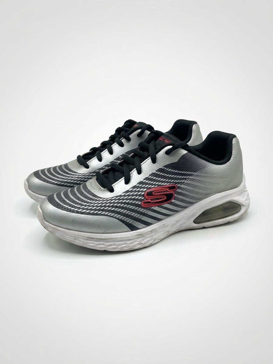 Baskets de sport sketchers gris et noir