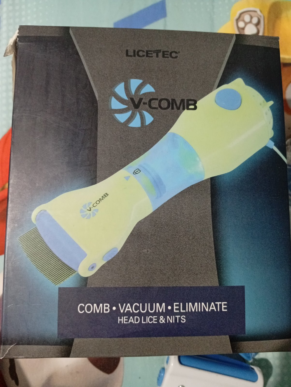 جهاز تمشيط مع شفط (Vacuum) لإزالة قمل الرأس والصئبان.