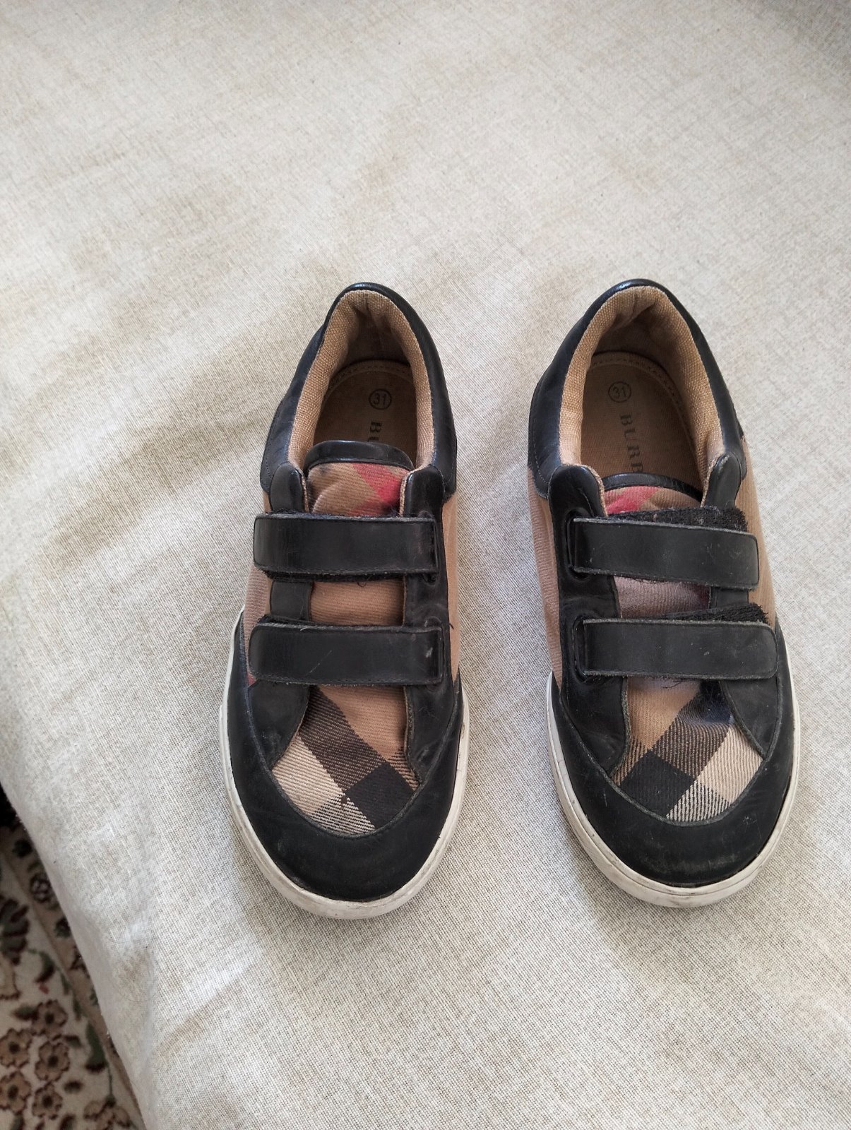 Burberry 31 