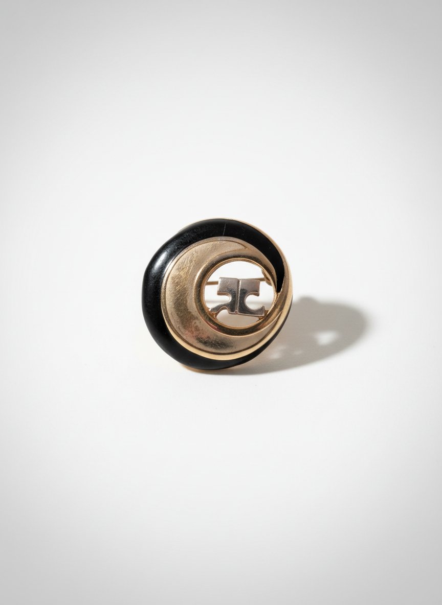Broche Courreges 