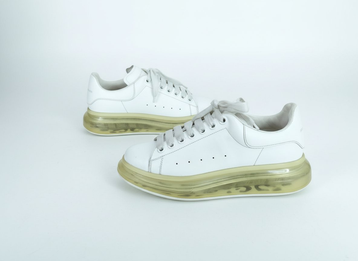 Alexander McQueen 