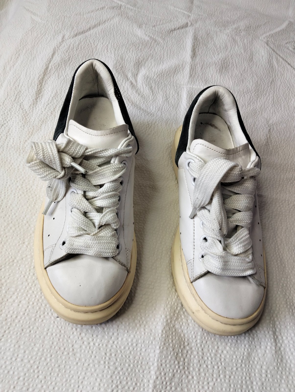 Alexander McQueen 