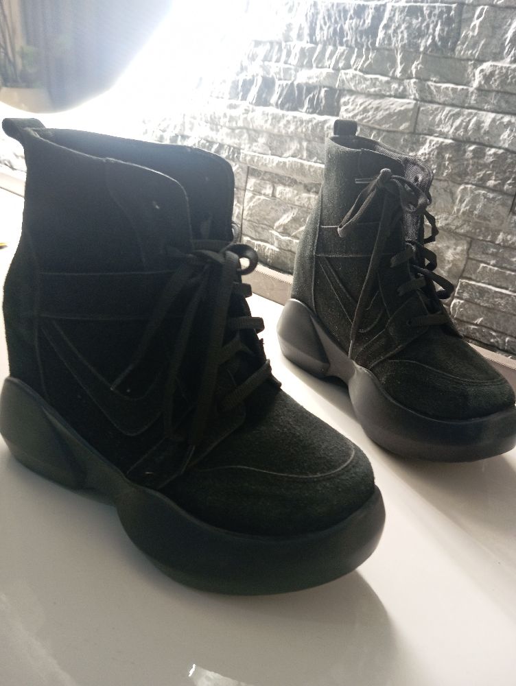 Bottines compensées 