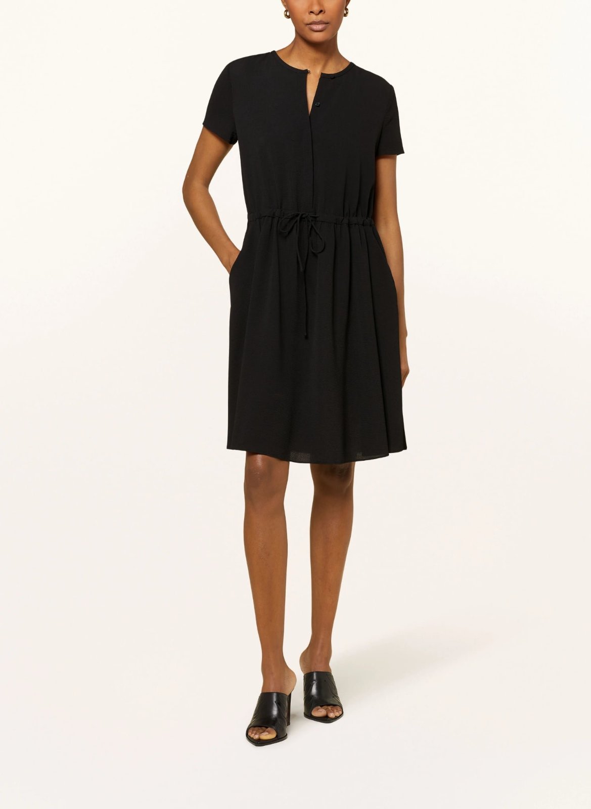 EMPORIO ARMANI robe