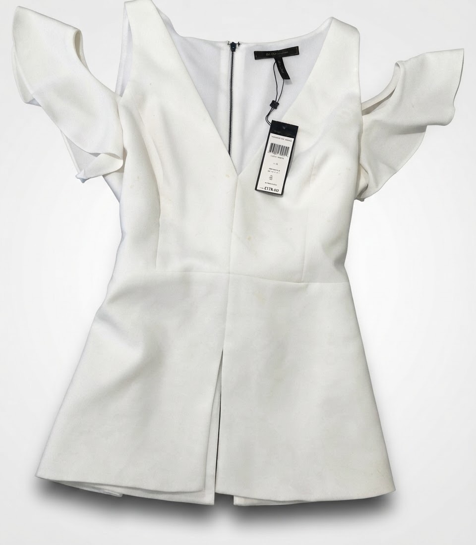 Chemise blanche en tres bonne etat 