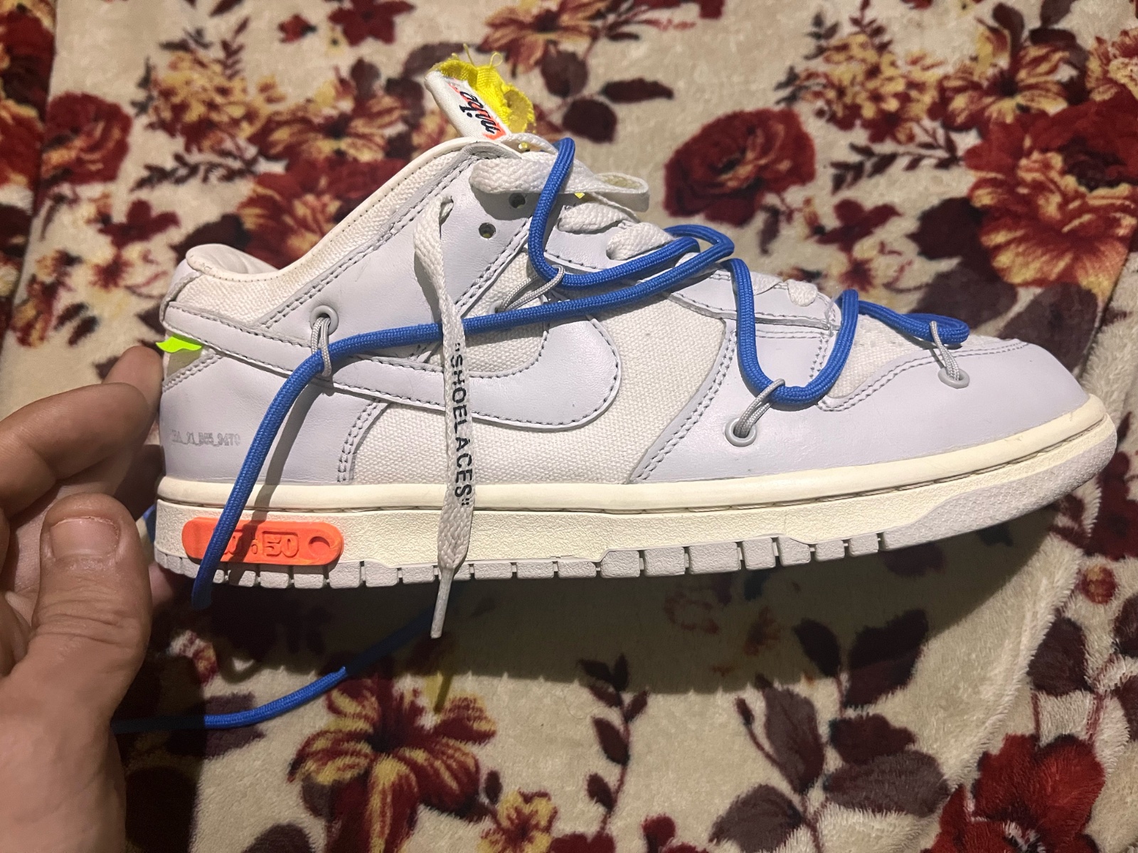 Nike of withe