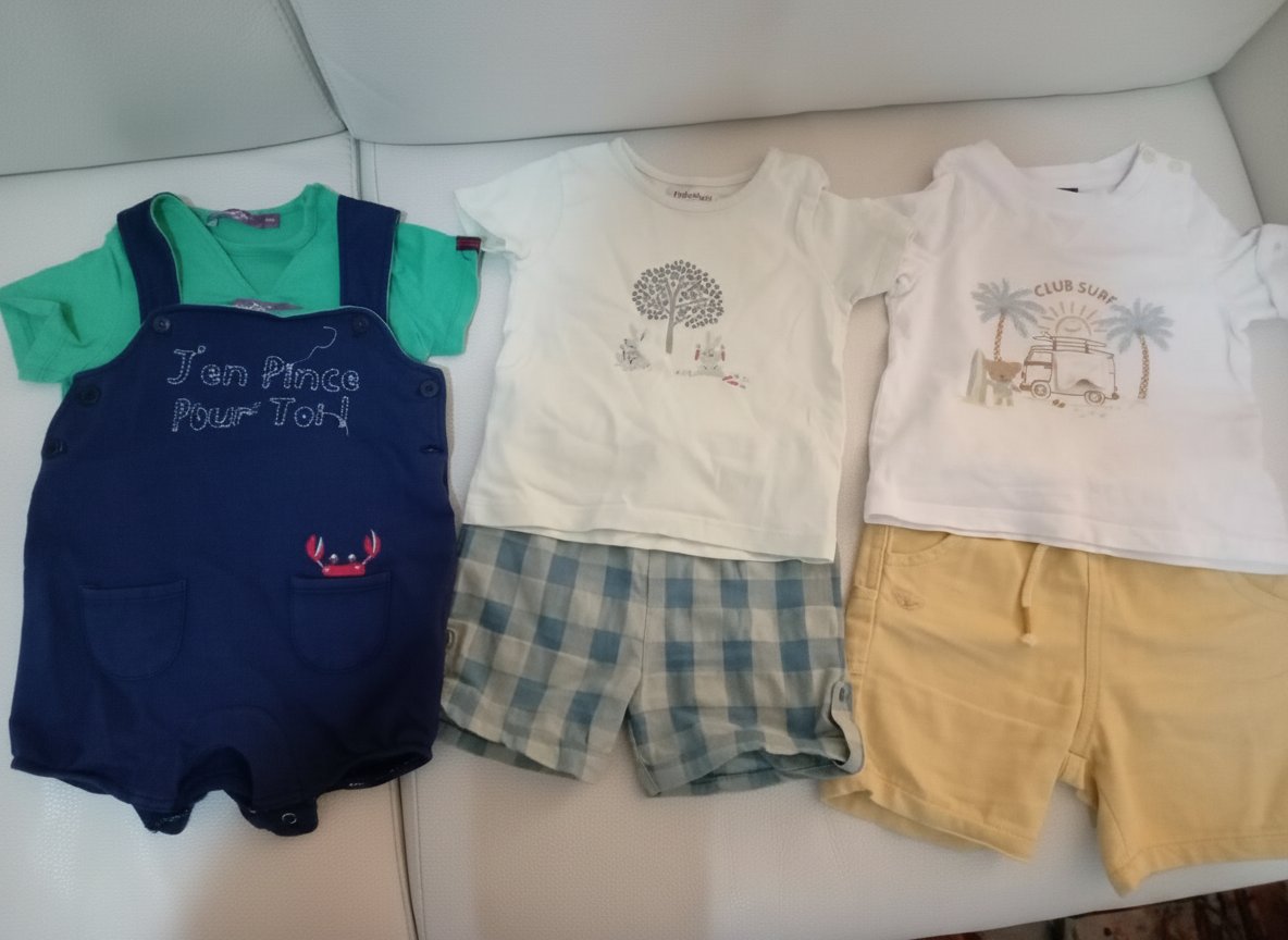 Lot bébé 12mois