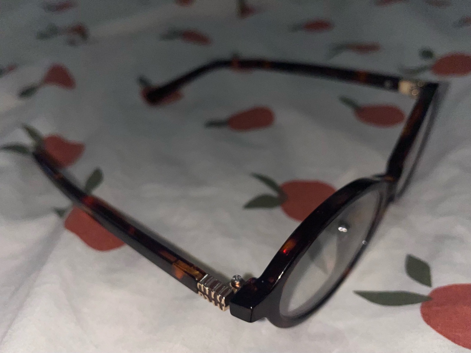 Lunettes virale copie Miu miu