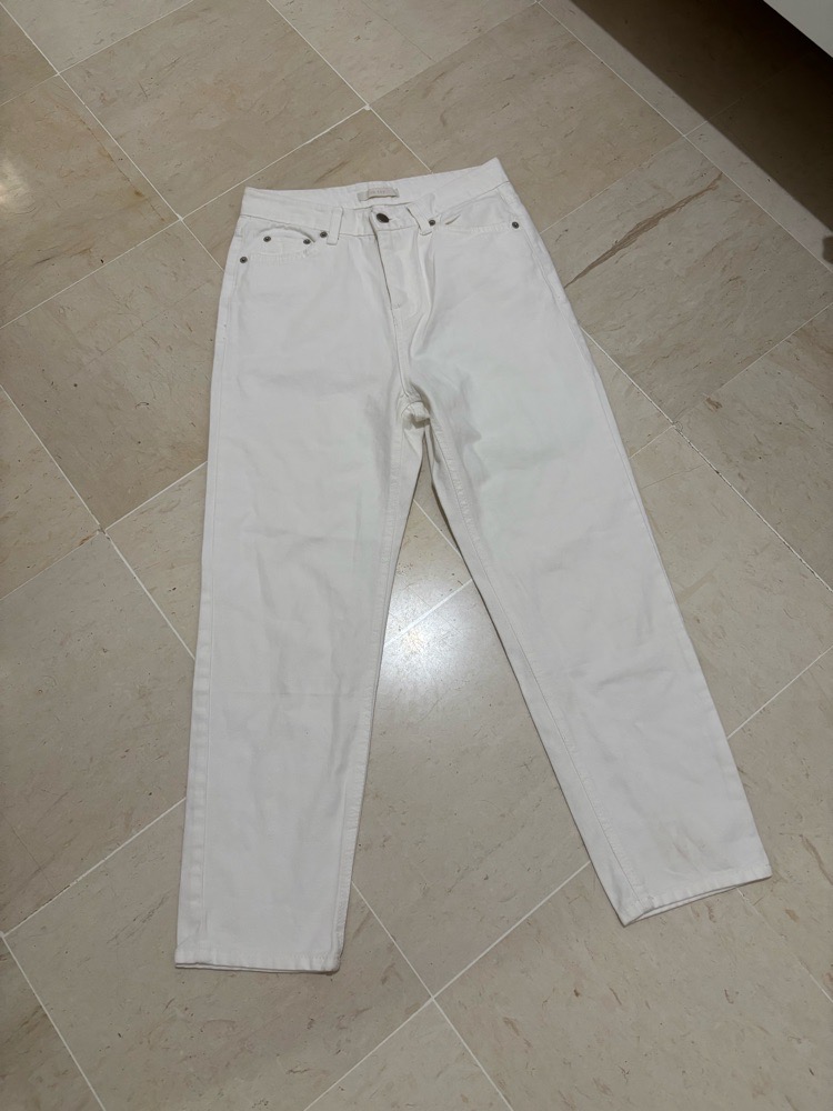 Pantalon blanc 🤍