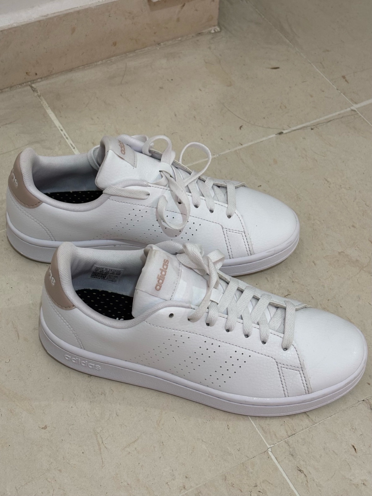 Adidas ADVANTAGE SHOES ✨