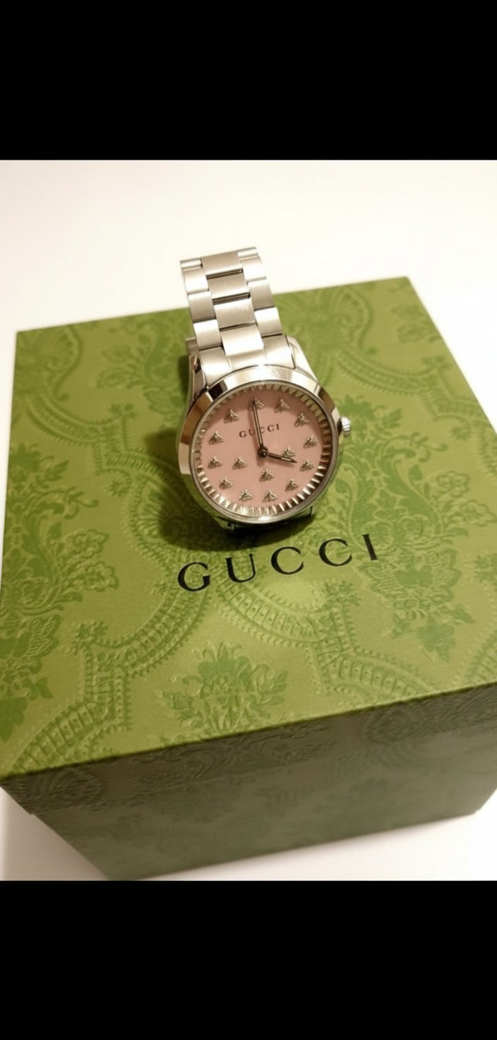 Montre gucci neuve