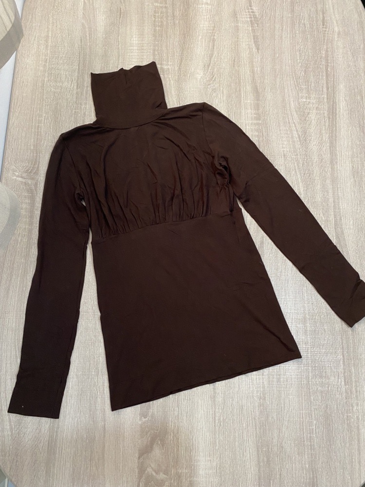 Pull col montant marron