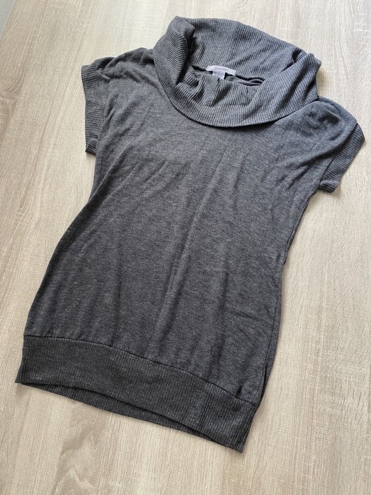 Pull gris