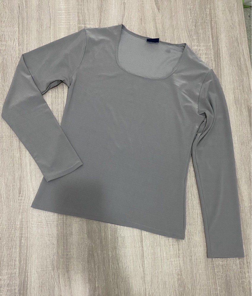 Pull gris