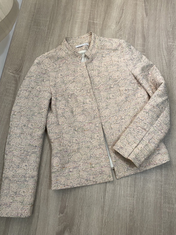 Veste courte très chic 