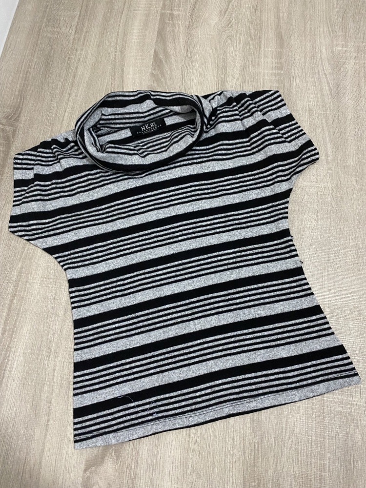 Pull rayé