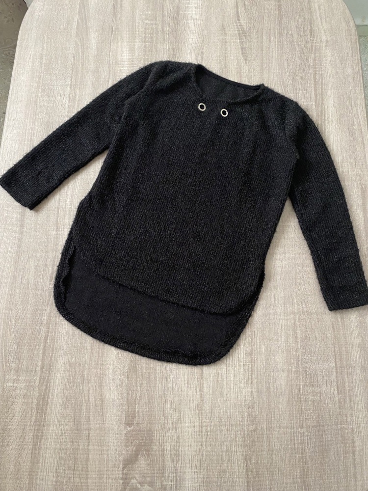 Pull noir