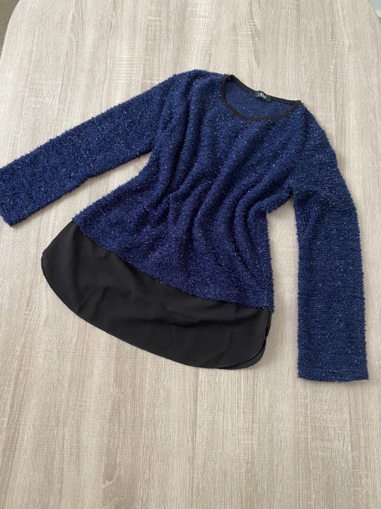 Pull chemise bleu et noir 