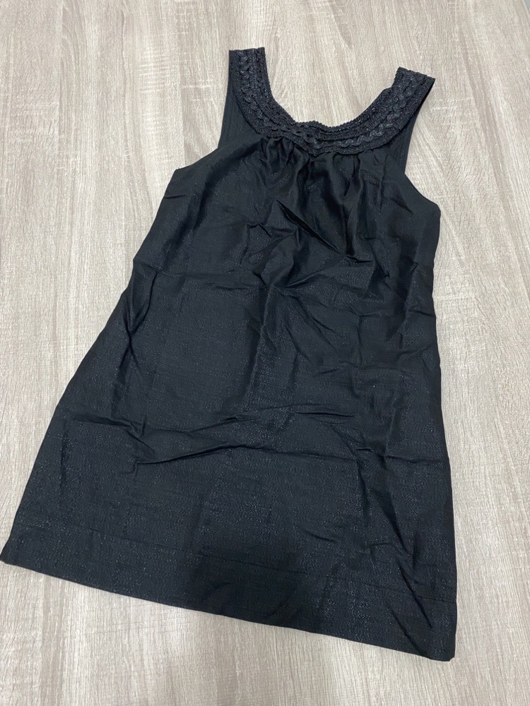 Robe noire courte 