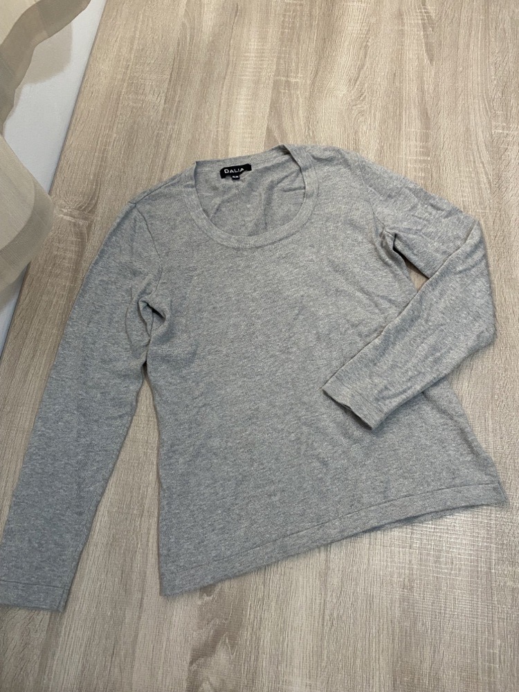 Pull gris 