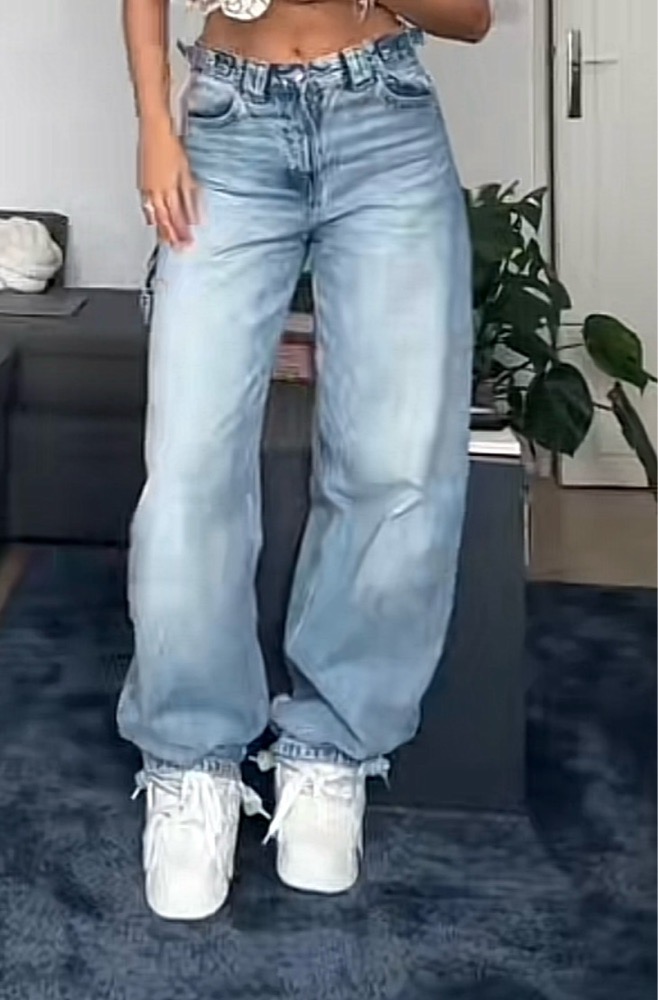 Pantalon bershka 