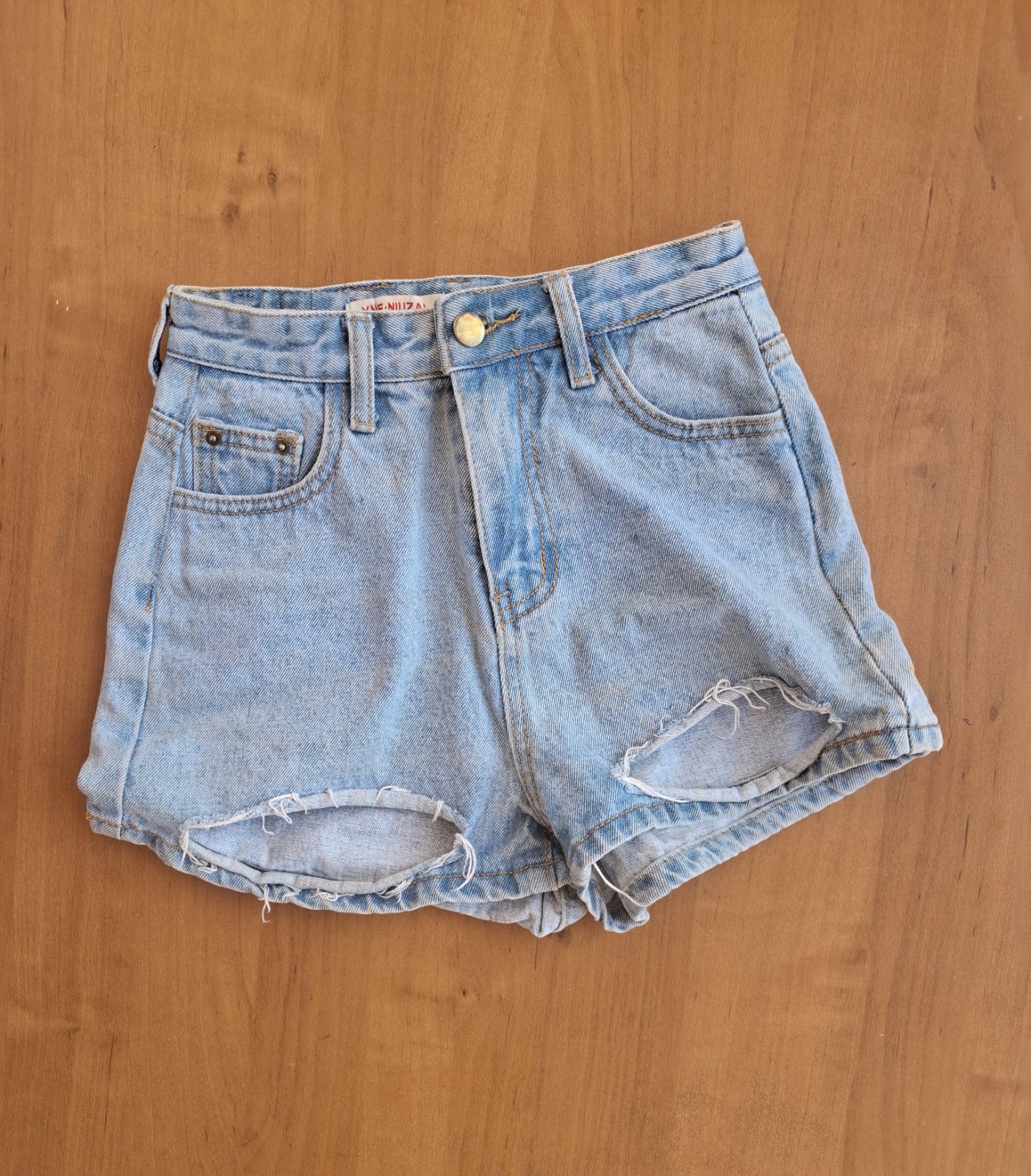 Short en Jean Déchiré - Yne Niuzai