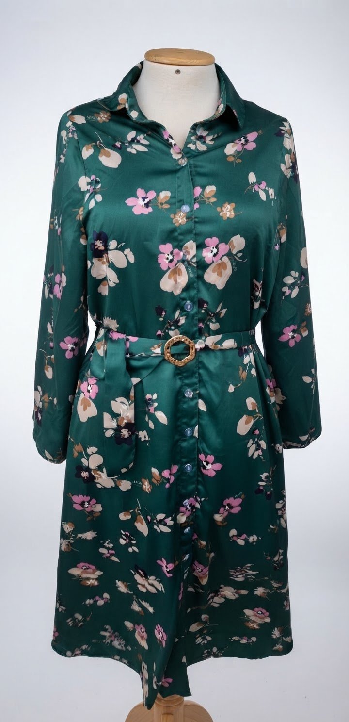 Robe satinée vert