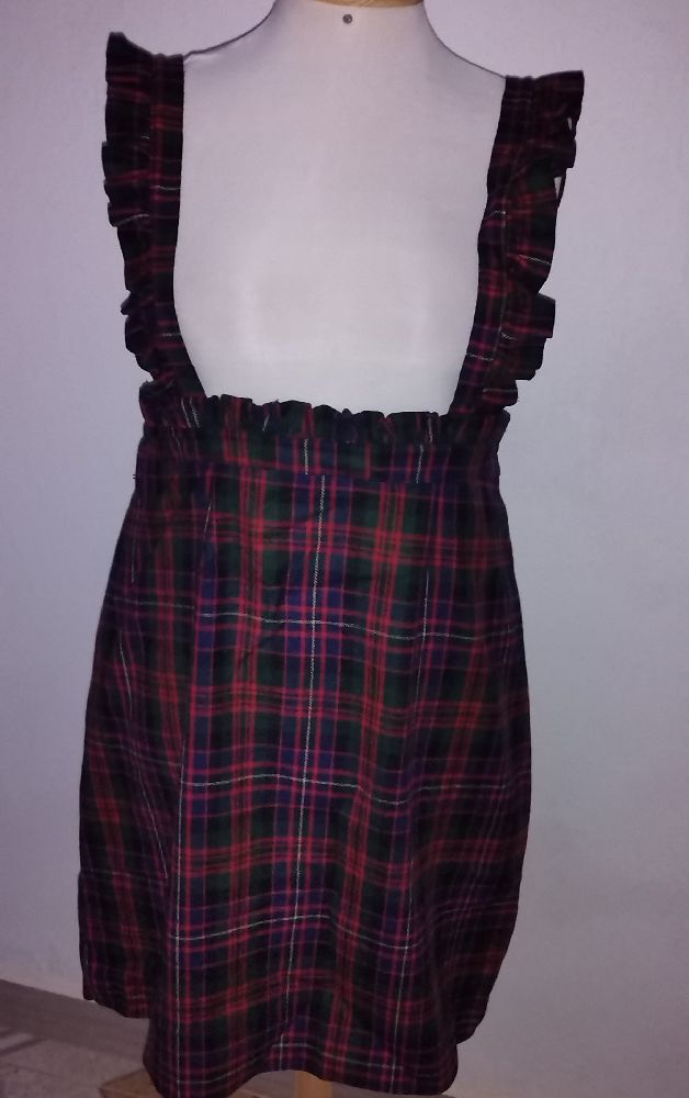 robe salopette à volants