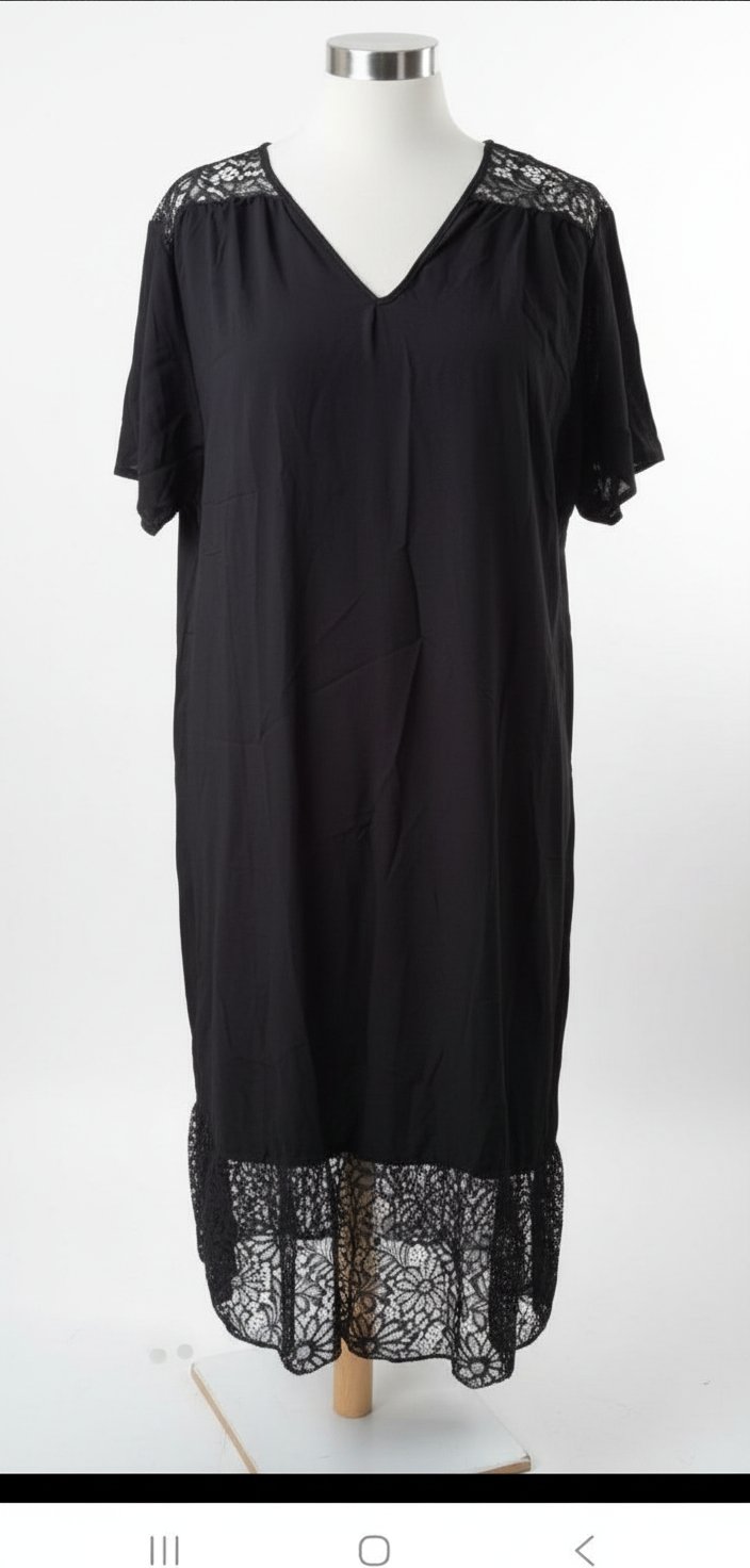 Robe noir à dentelle 