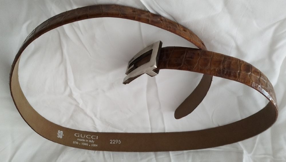 Ceinture croco Gucci