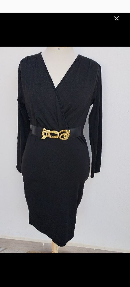 robe noir moulante