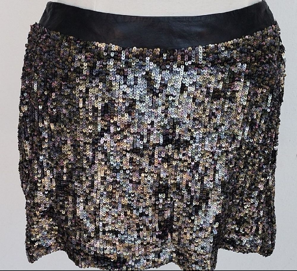 mini jupe paillettes