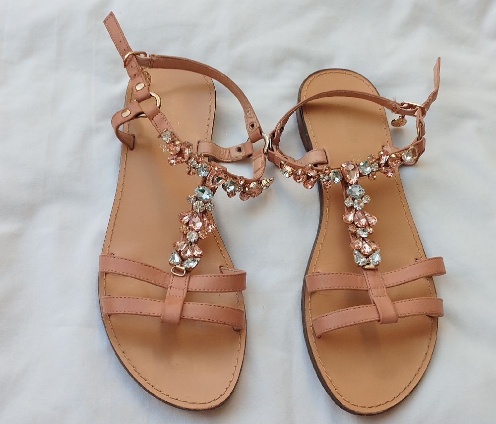 sandales à bijoux