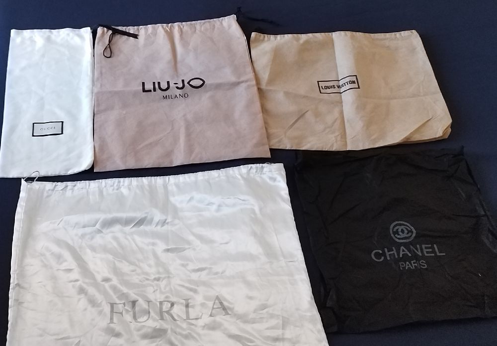 dust bag 1