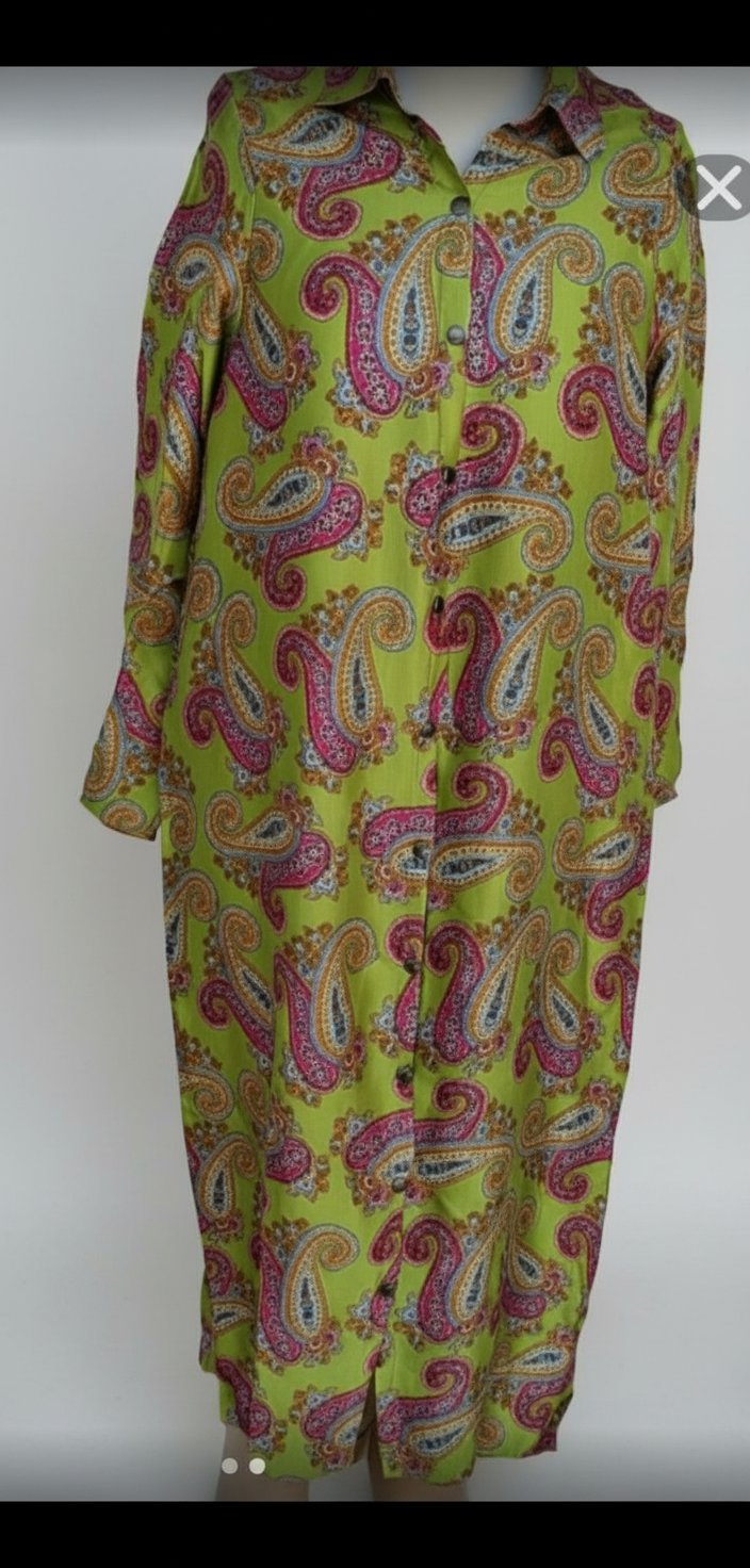 Robe chemise satinée 