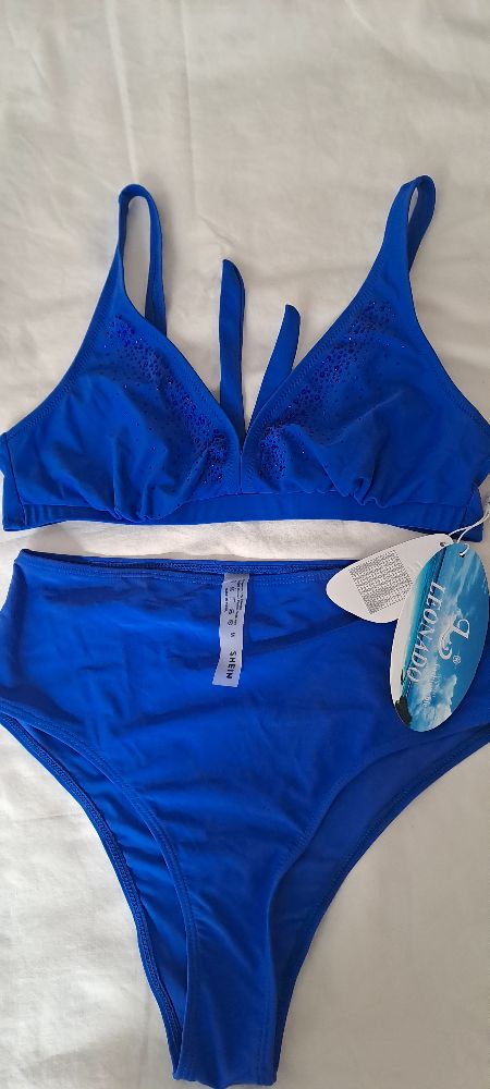 Très beau pikini 