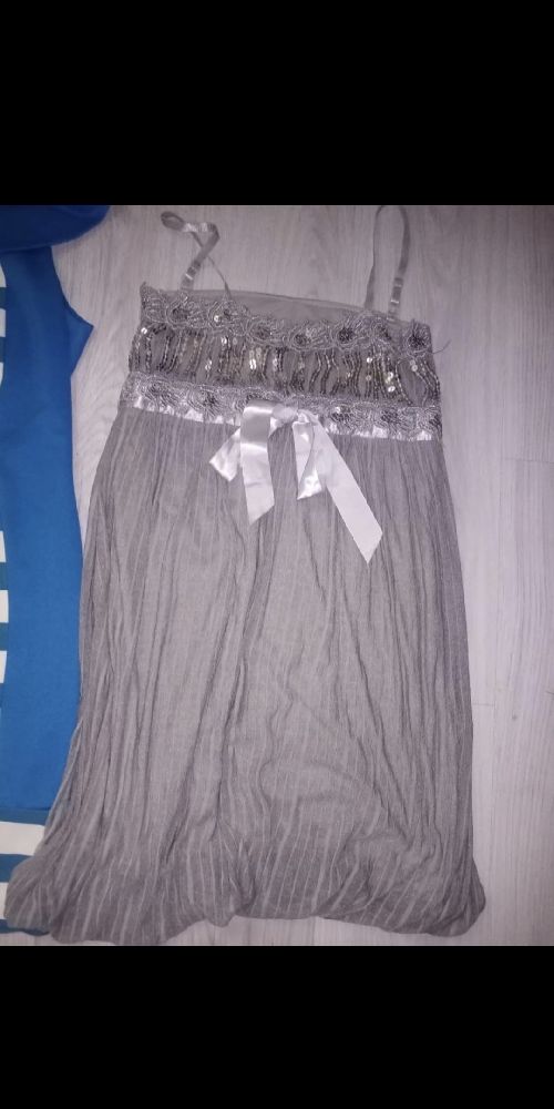 des robes de fêtes ou tt les jours
