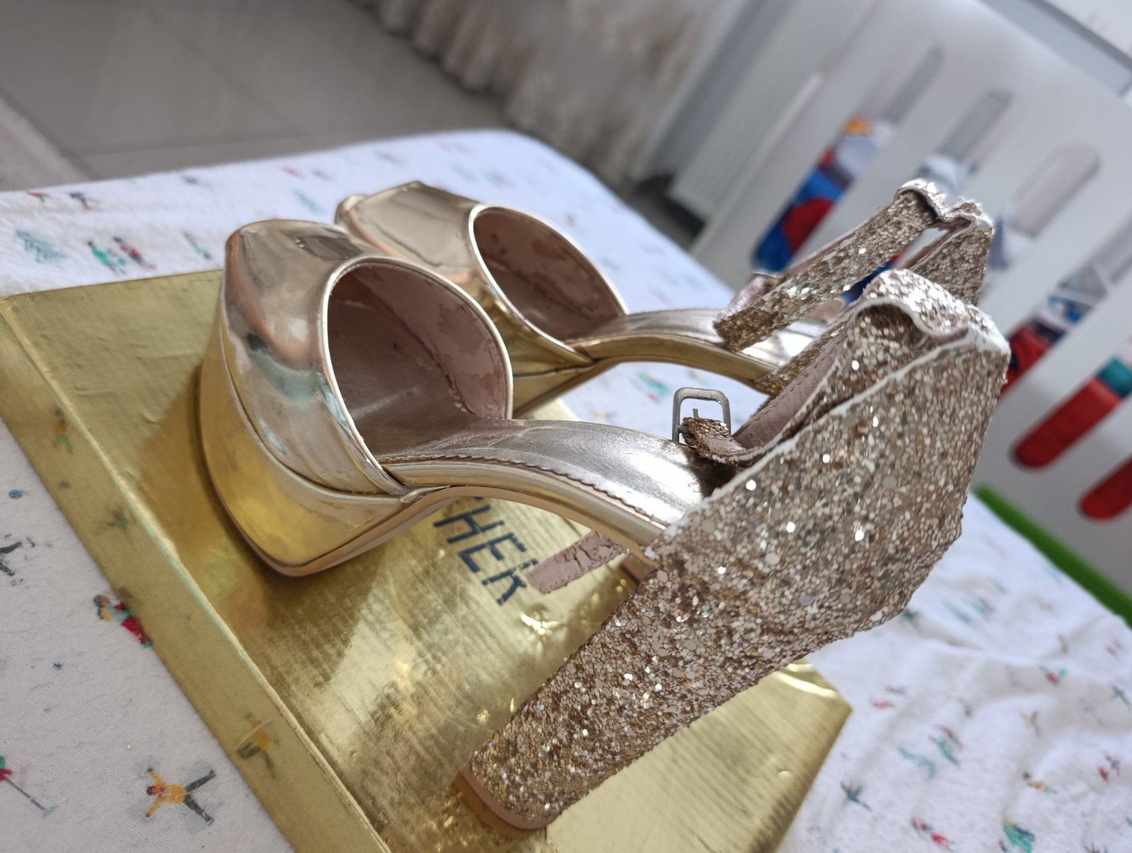 Talons dorés 
