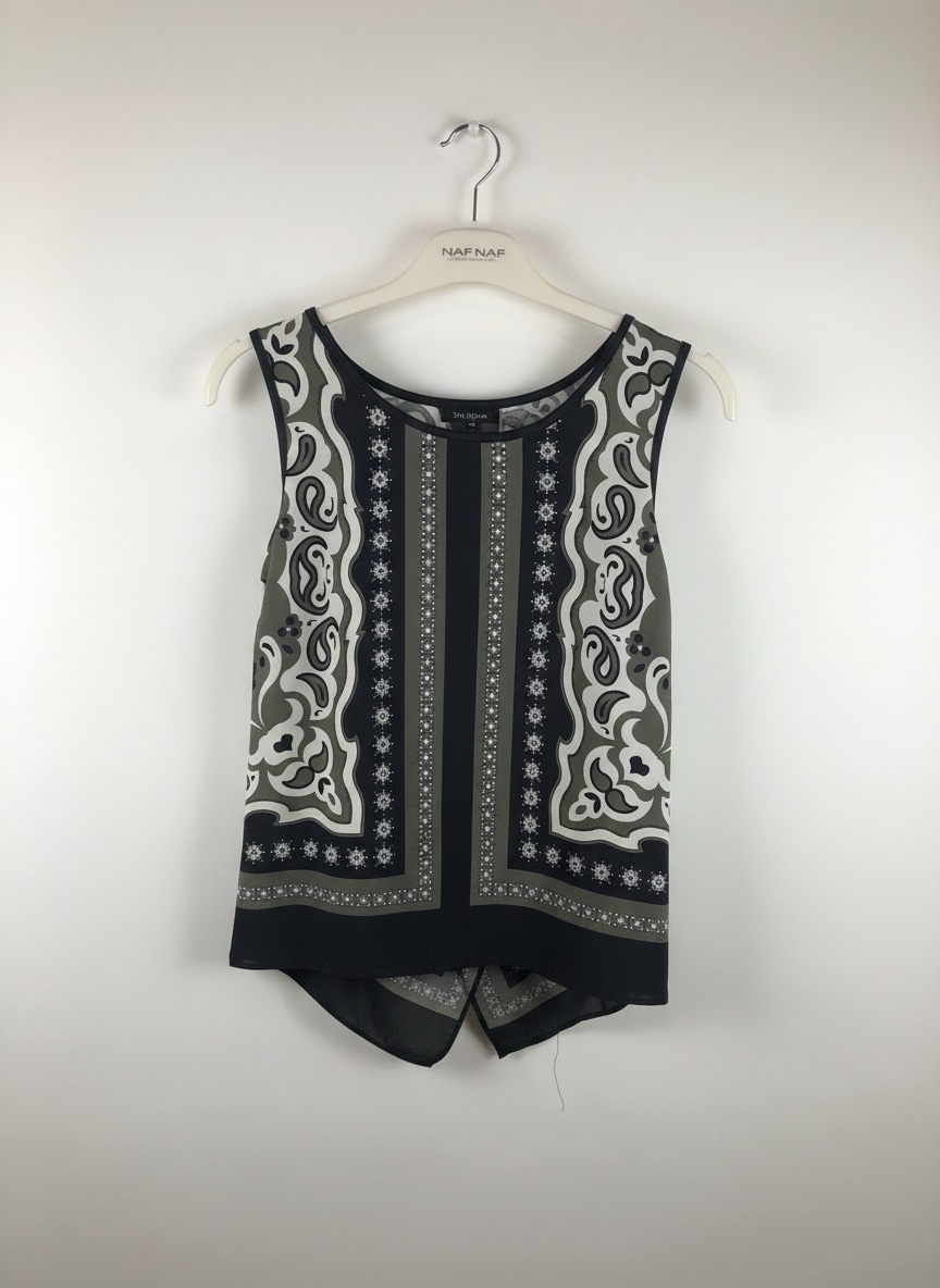 Women’s sleeveless blouse with a scarf-inspired/baroque print.