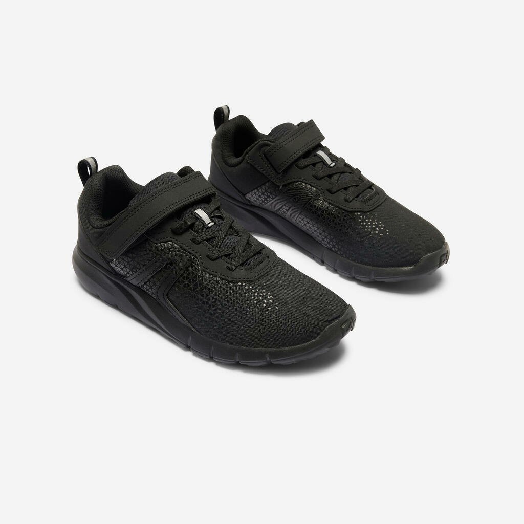 Baskets decathlon noir pointure 31,5