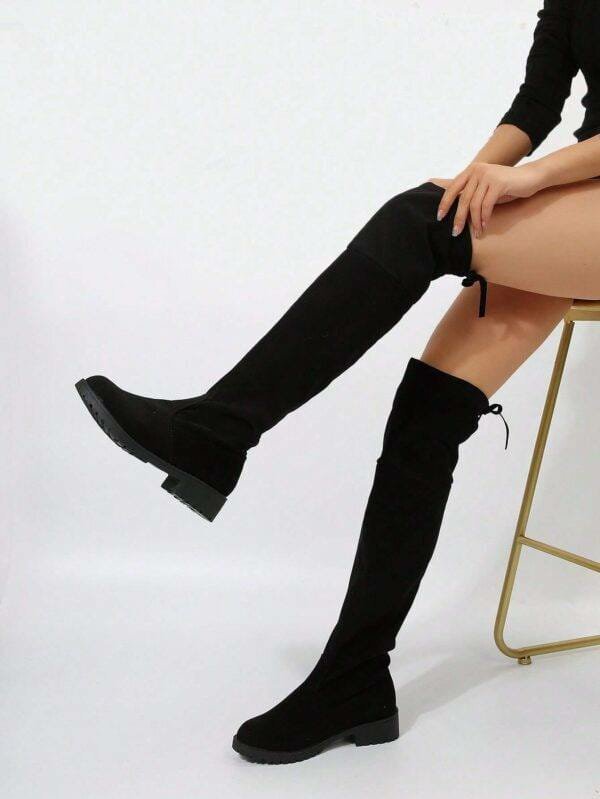 Bottes noire dain importé pointure 37