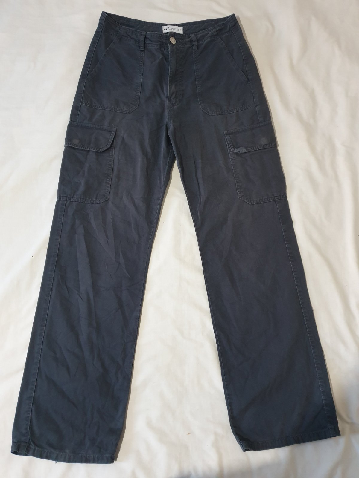 Pantalon cargo zara bleu marine taille 38 et pull taille M gratuit 
