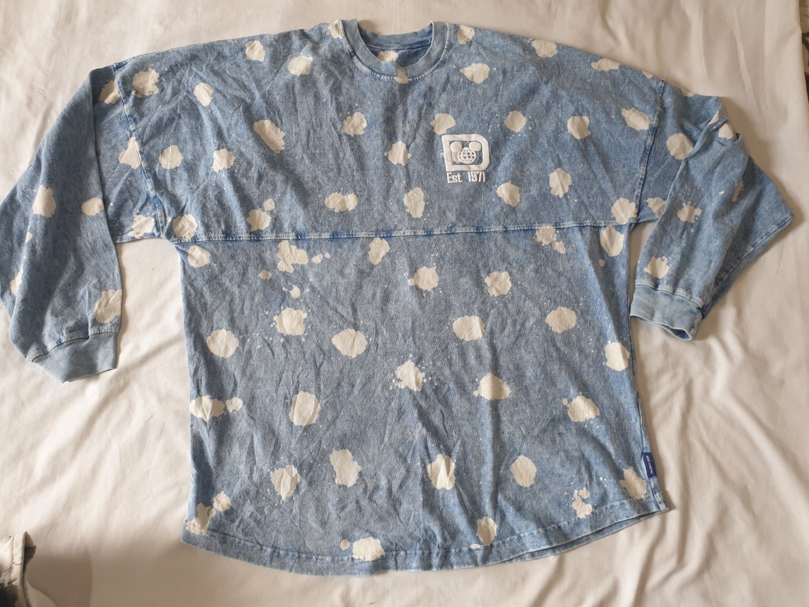 Pull Disney bleu ciel taille XL