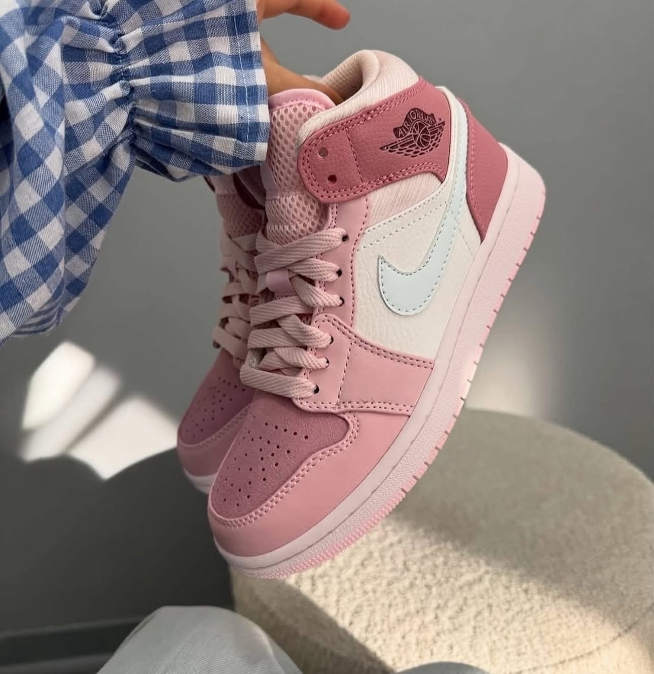 Baskets Air Jordan rose taille 39 💖