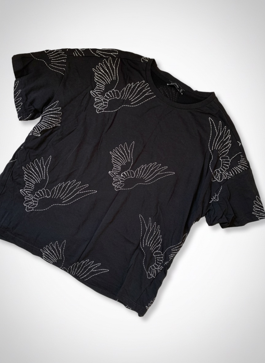 Jolie T-shirt  noir taille S 🖤